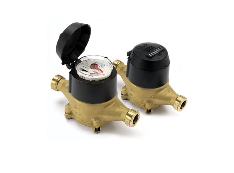 Master Meter 1" Threaded Cold Water Submeter — Lead-Free Bronze 1 Pulse/10 USG